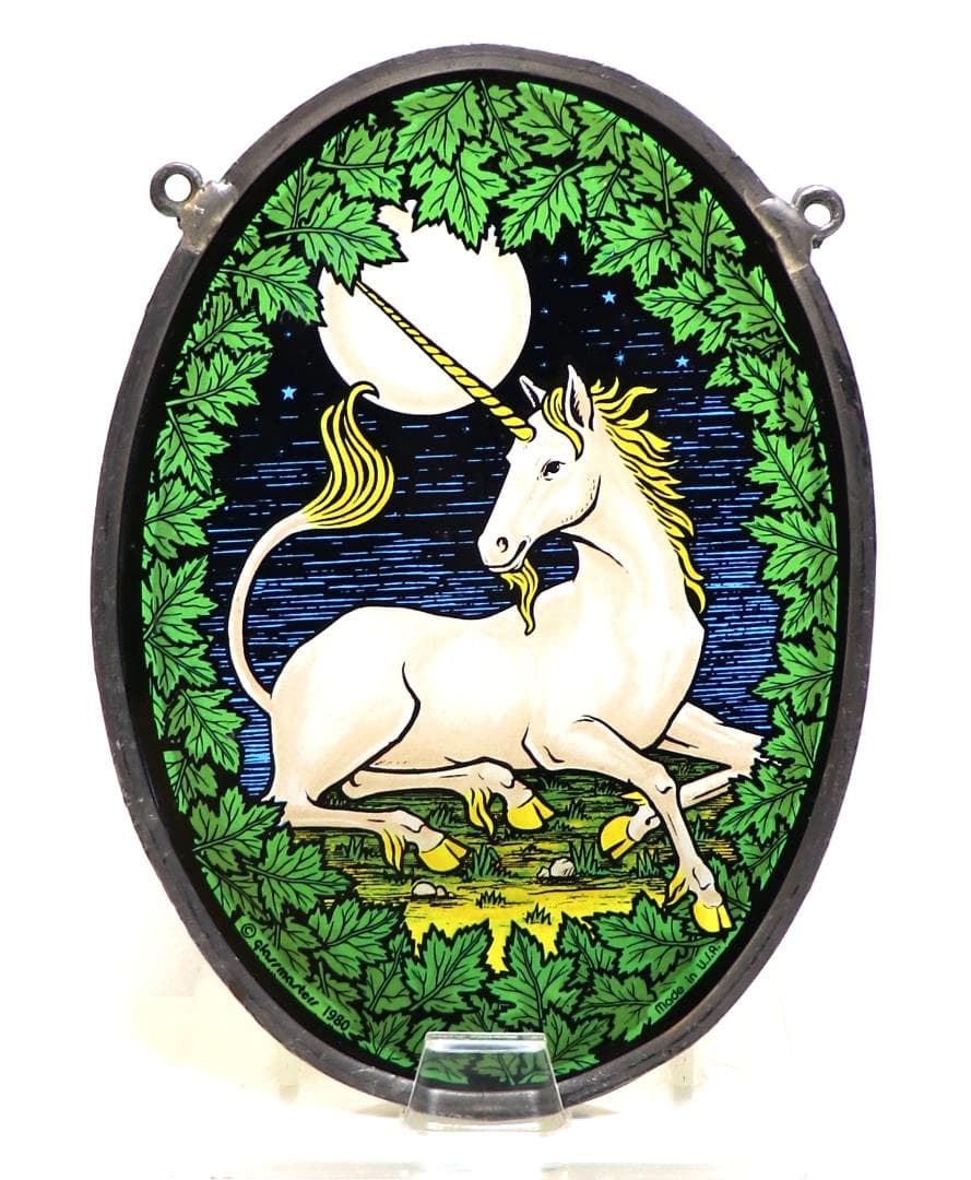 満月の夜に佇むユニコーン ヴィンテージステンドグラス タペストリー ティファニー ティファニー」のヴィンテージステンドグラスが輝くフロリダの邸宅