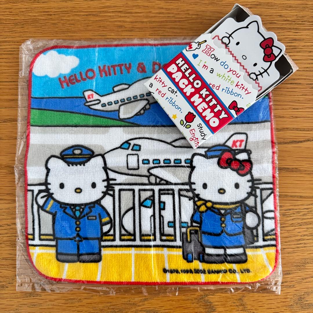 おまけ付き】サンリオ ハローキティとディアダニエル ミニタオル