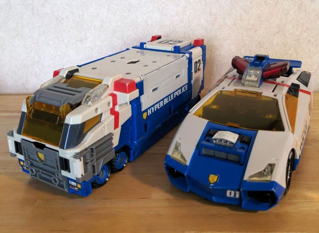 トミカ ハイパーブルーポリス01ソニックランナー 02ガードランナー