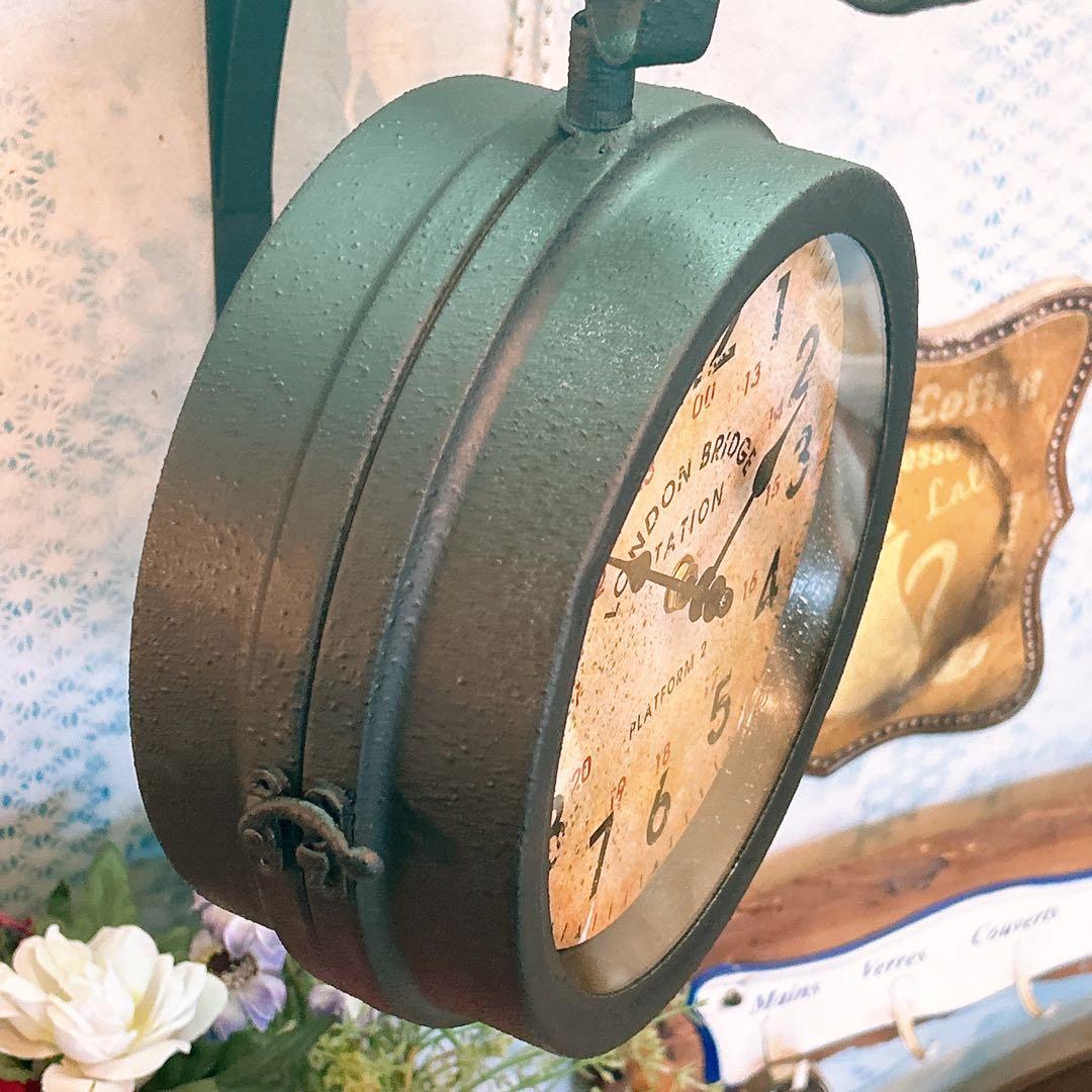 おしゃれな壁掛け時計 アンティーク 風見鶏top 両面時計 艶無し