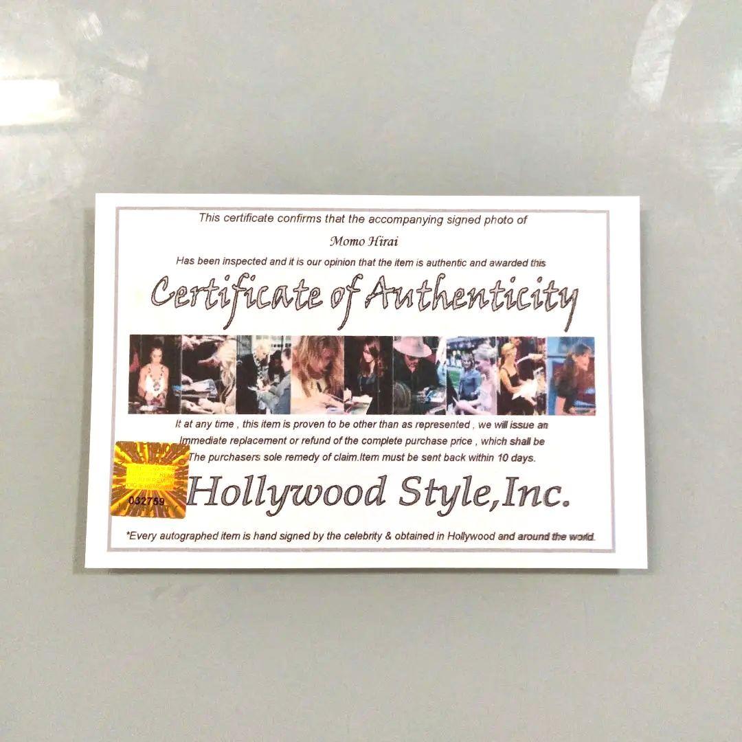 セール中…モモ直筆サイン入り超大型写真…Momo…TWICE‥➉ - メルカリ