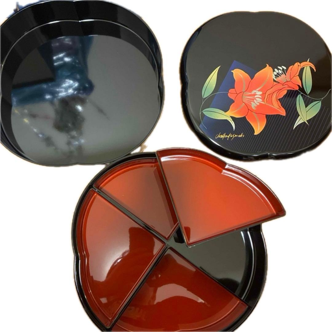 花柄の黒漆重箱 - メルカリ