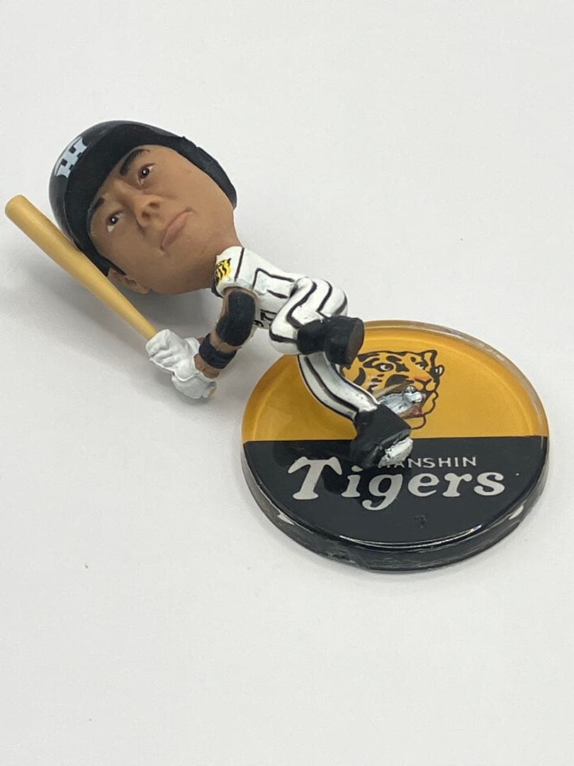 コレクター必見！阪神タイガース Tigers フィギュア 藤川球児 岡田監督