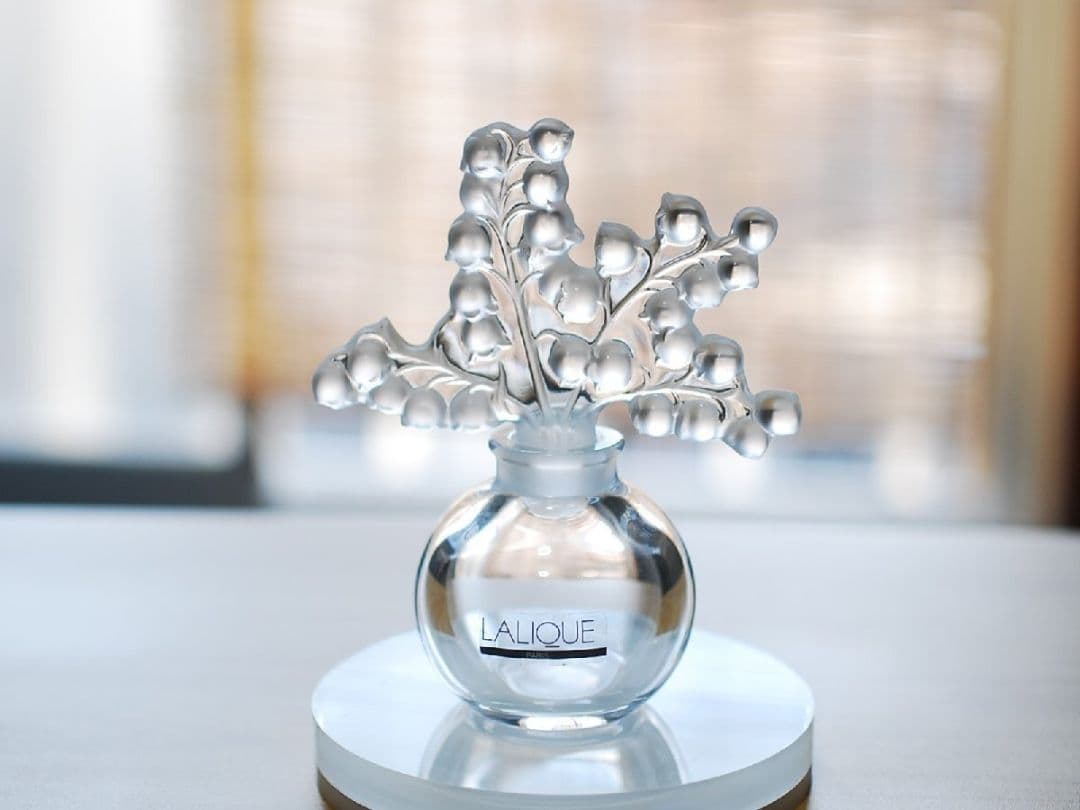未使用品 ラリックLALIQUEクリスタル 香水瓶すずらんクレールフォンティーヌ 店舗取り寄せ商品】ラリック 香水瓶 クレールフォンテーヌ 1130000