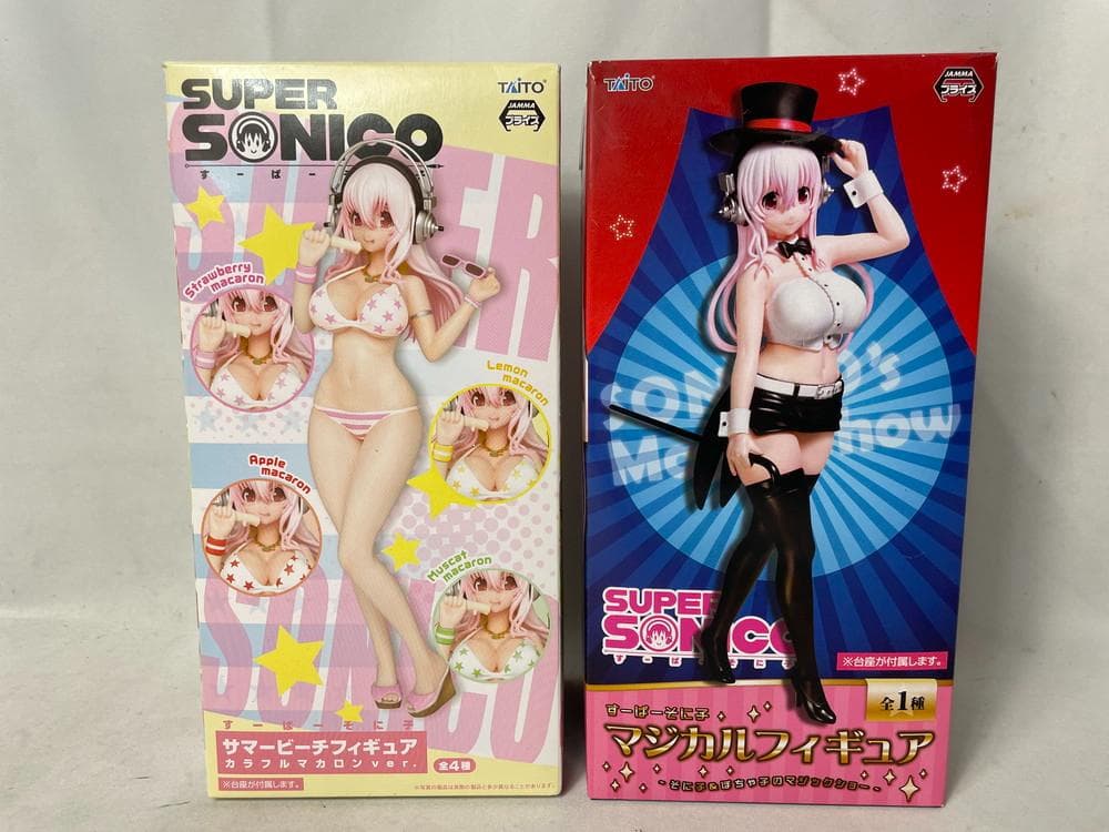 ◆SUPER SONICO すーぱーそに子 ２点セットフィギュア　08195