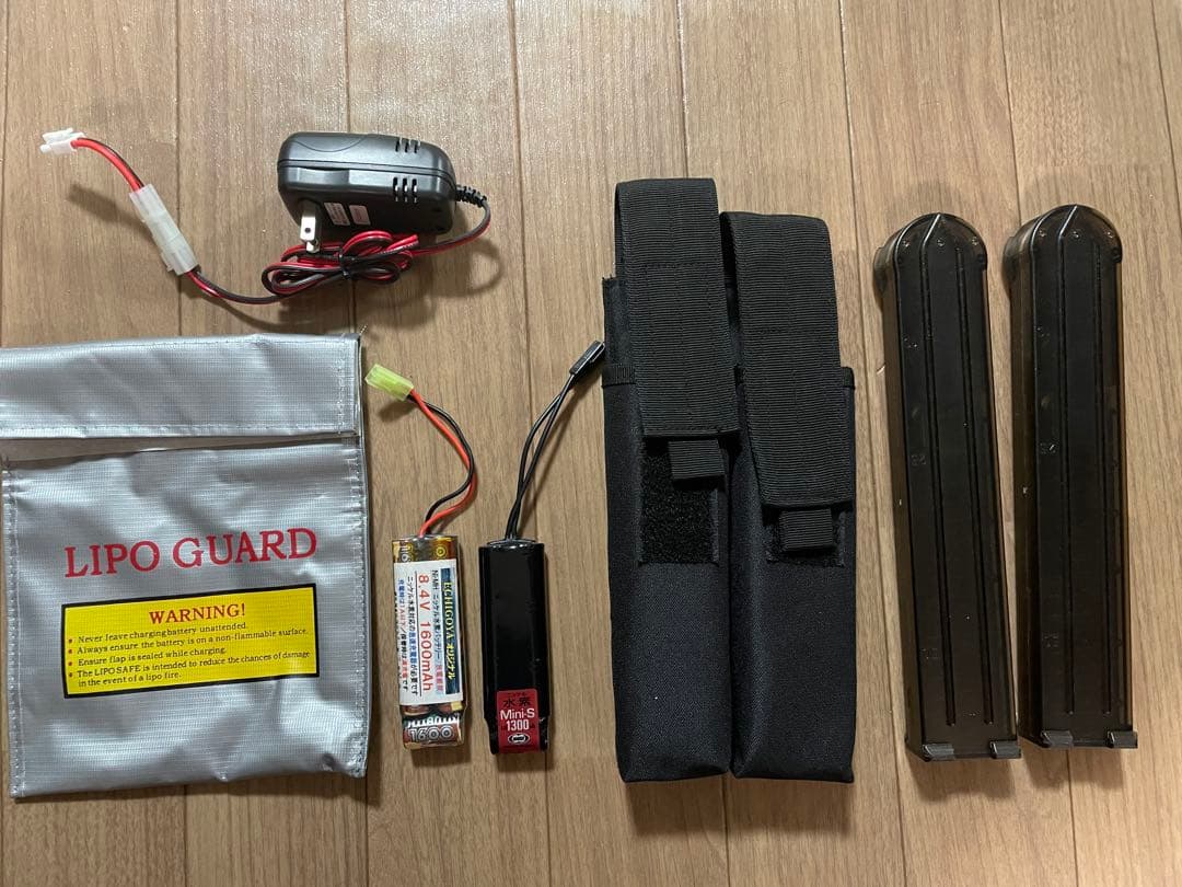 サバゲーセット!!】 東京マルイ 電動ガン P90 サバゲーセット!!