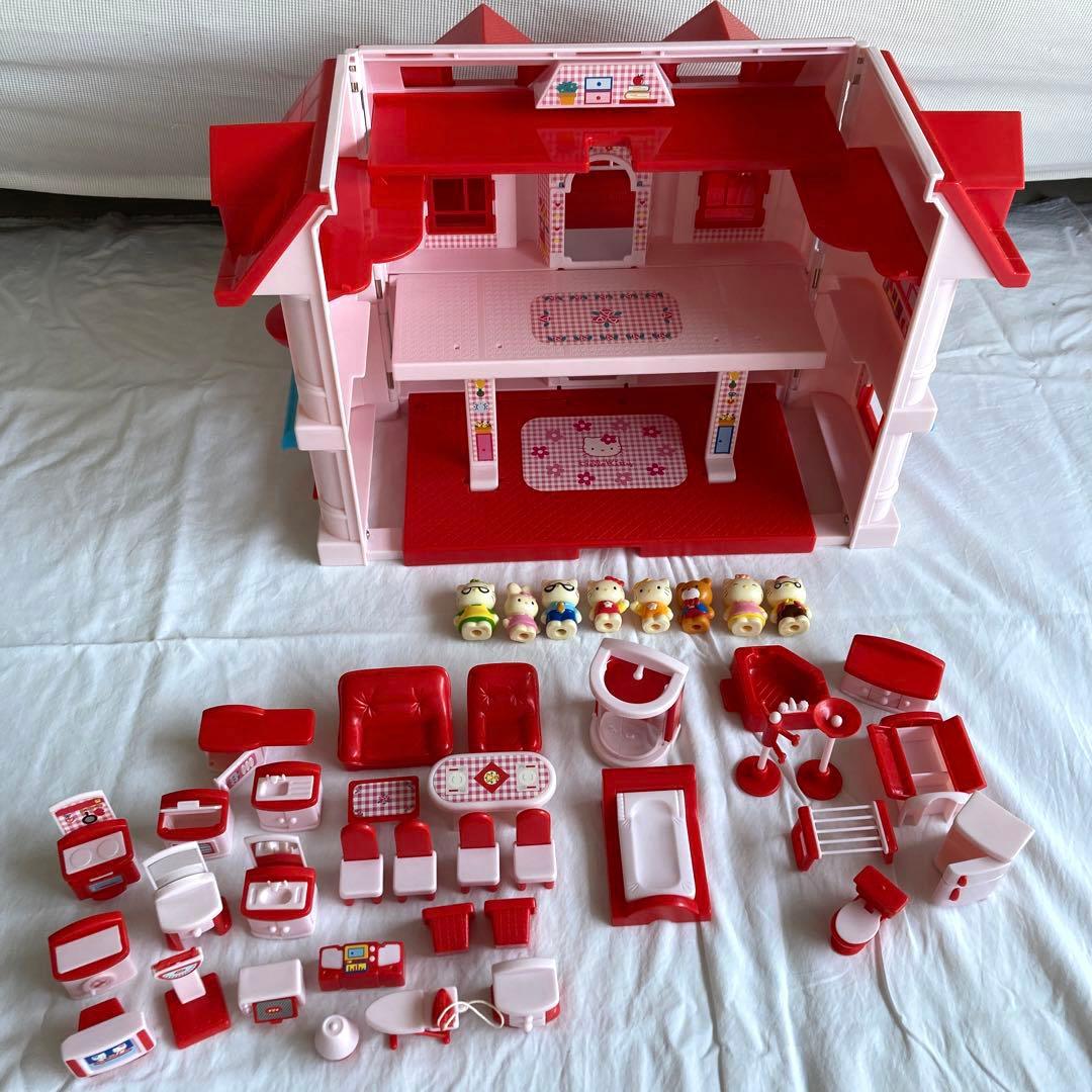 確認用写真 HELLO KITTY ドールハウス 赤い屋根 ハローキティのお家