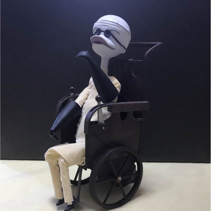 ナイトメアビフォアクリスマス フィンケルスタイン博士のフィギュア