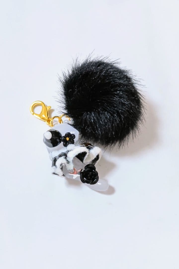 スカートじゃれネコちゃんファー付きチャーム✨ 楽天市場】【2／20限定】当選確率2分の1！1等最大100