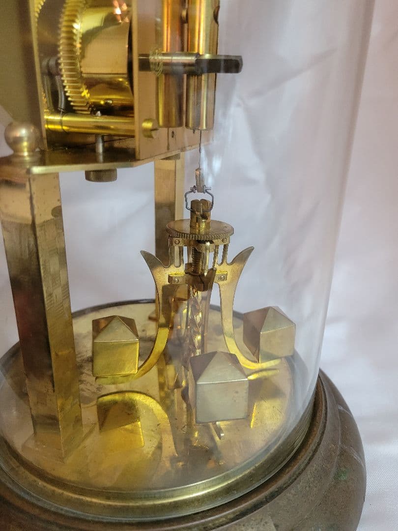 ヴィンテージ時計 ドイツ製 Kern（ケアン）400日時計 ガラスのドーム