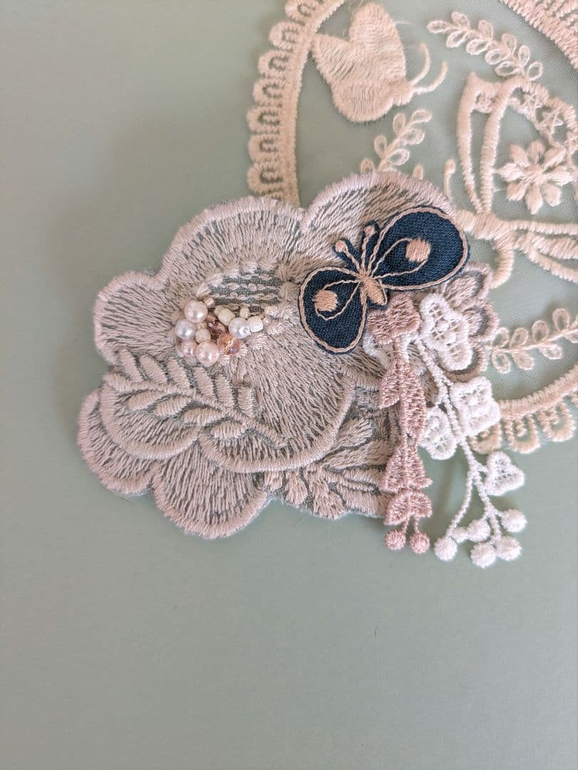 ミナペルホネン ハンドメイド 453 ブローチ - メルカリ