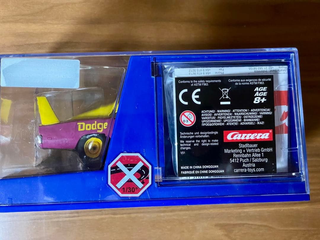 カレラデジタル132スロットカー「ダッジチャージャー デイトナ」新品未
