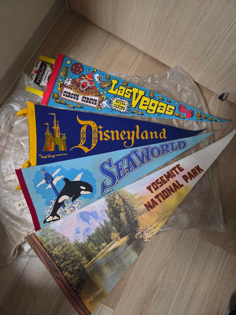 ヴィンテージ アメリカ ペナント ディズニーランドエリアマップ 17点