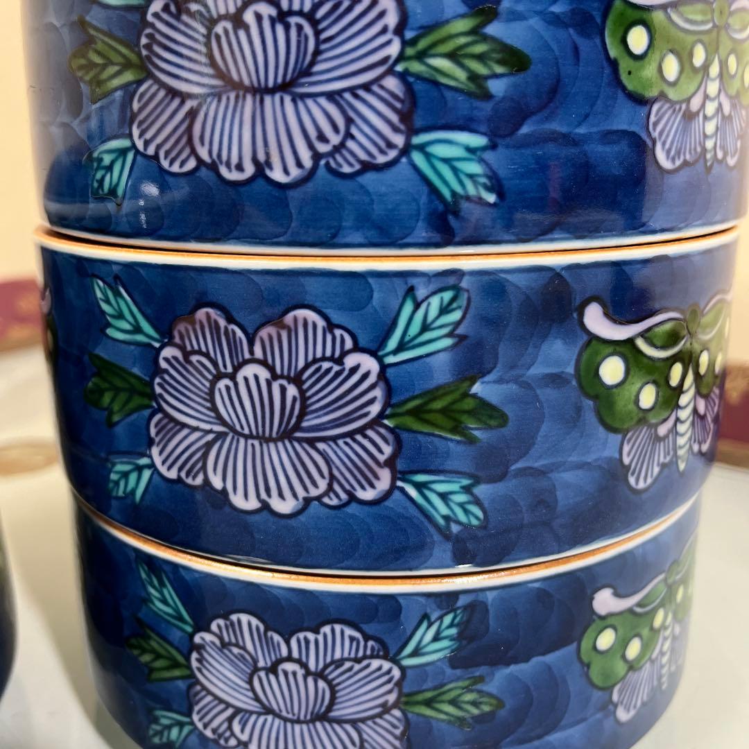 源右衛門 染錦花蝶紋 五段重 - メルカリ