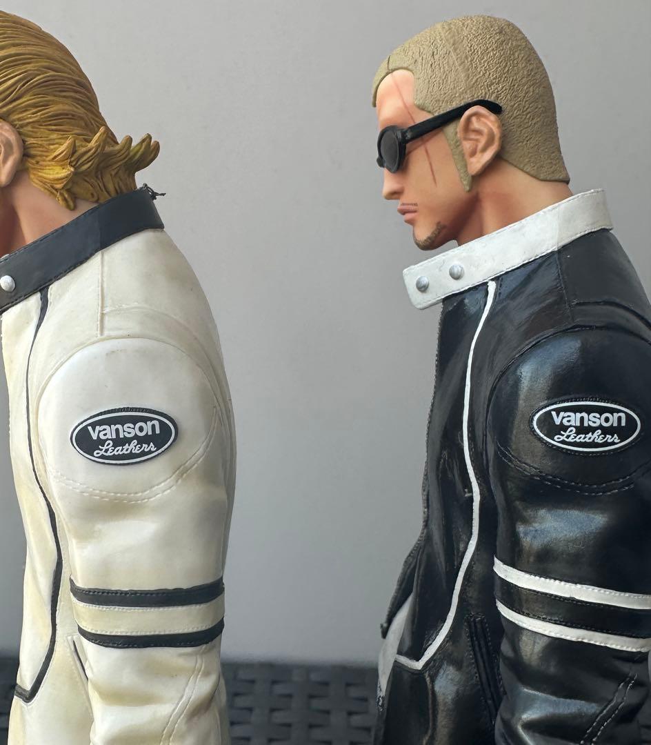 限定生産 クローズWORST BLACKTOP×VANSON河内鉄生 2体セット - メルカリ