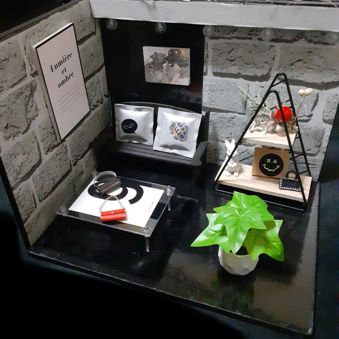 SALE2Wayメンズドールハウス ミニチュア背景ボードねんどろいど - メルカリ