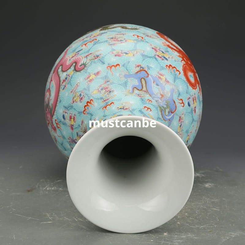 清雍正琺瑯彩竜紋帯夜光賞瓶 景徳鎮 陶磁器 装飾品