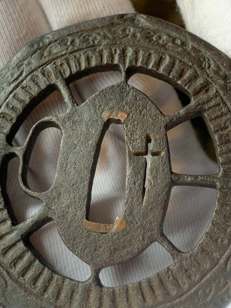 隠れキリシタン 鍔 日本刀 鐔 隠れ切支丹 潜伏 十字架 無銘 江戸時代