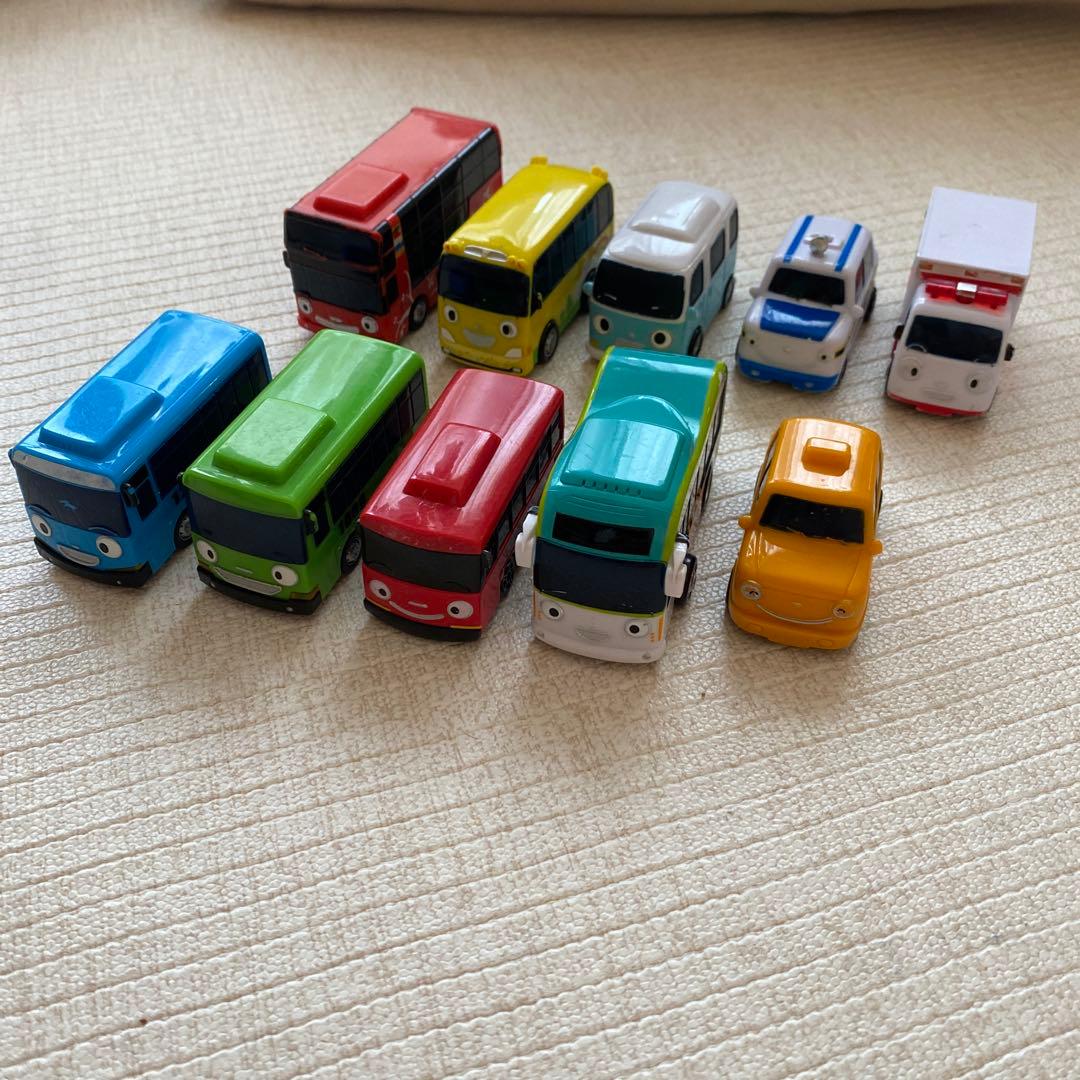 タヨ TAYO コントロールパーキングタワー ミニカー10台 セット 韓国