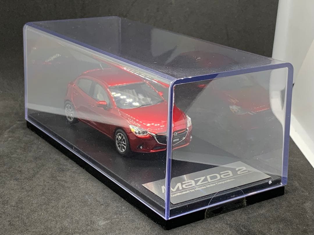 マツダ Mazda2 1/43ミニカー ソウルレッドクリスタルメタリック - メルカリ