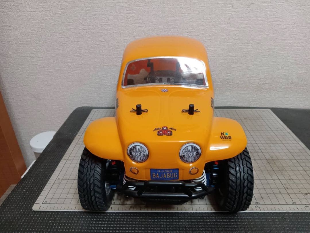 タミヤGF-02シャーシ ビートルポリカーボネートボディ付き - メルカリ