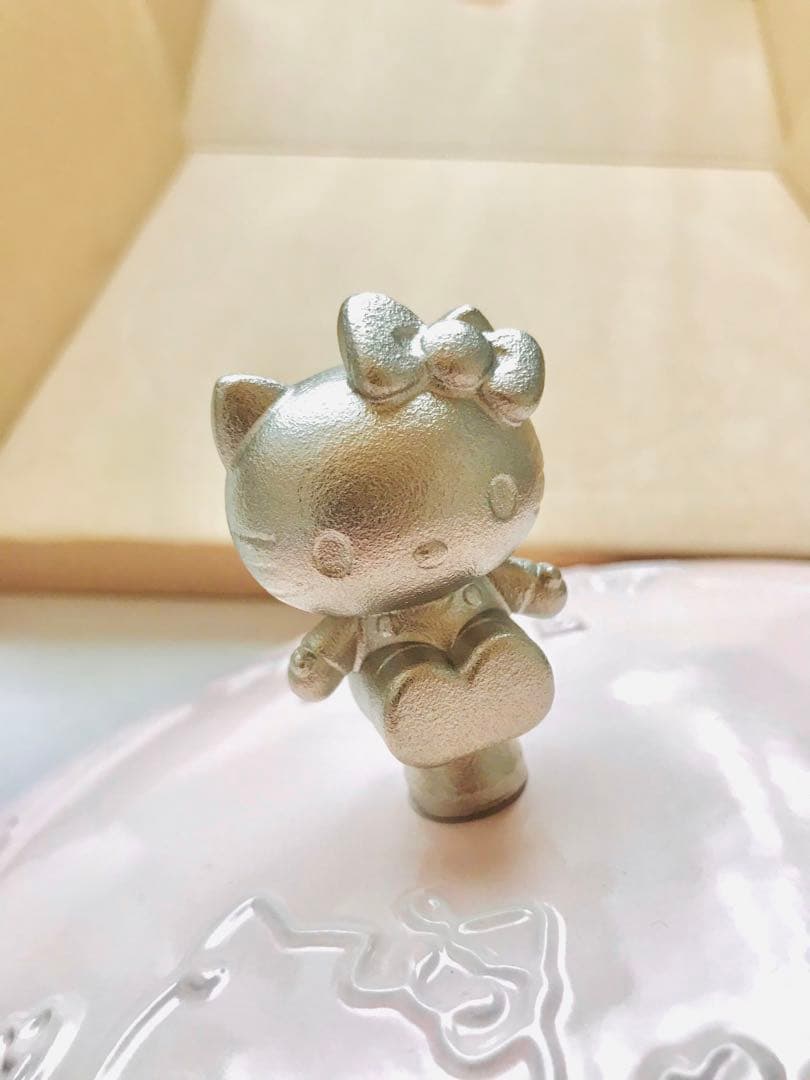 staub ストウブ 20cm ハローキティコラボ ワナベ ソルベローズ - メルカリ