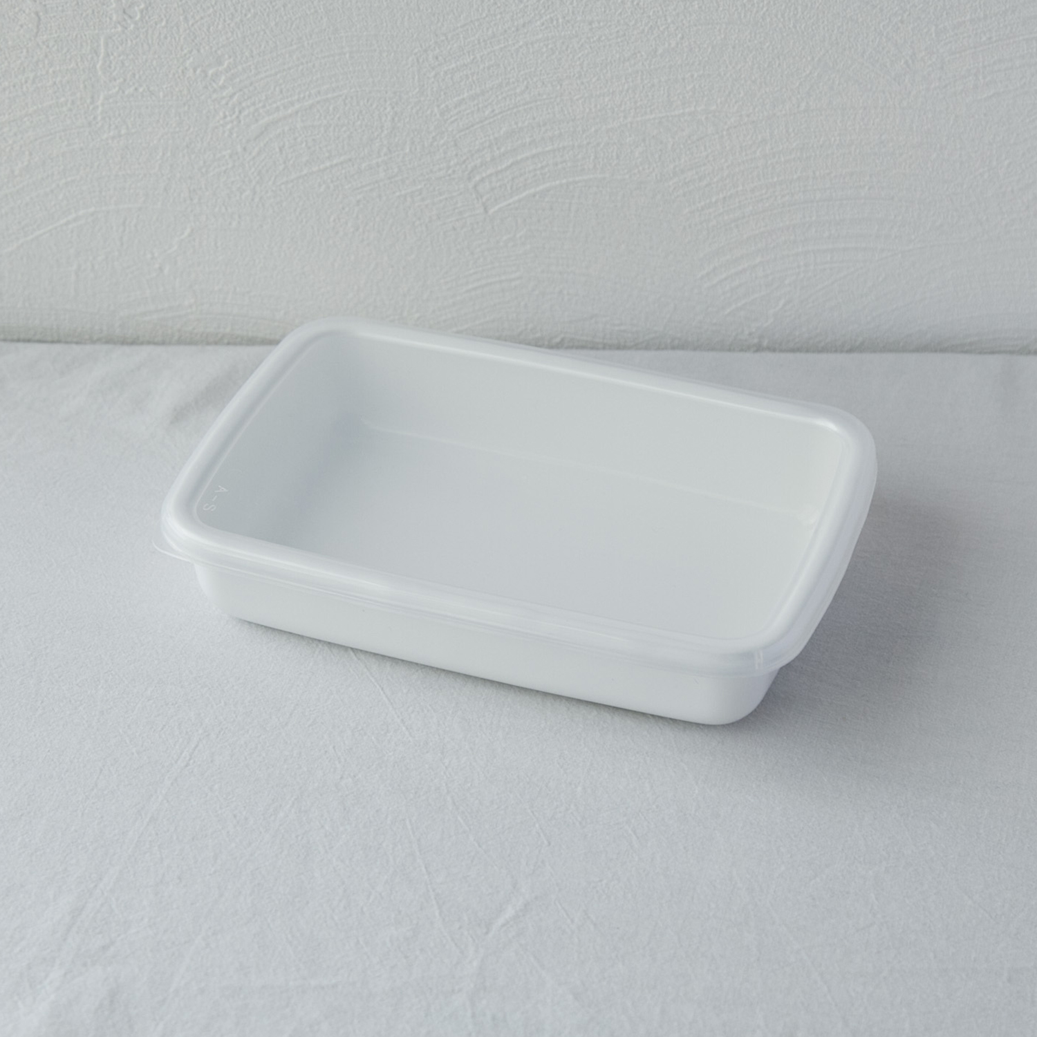 野田琺瑯/ホワイトシリーズ レクタングル 浅型 S シール蓋付き -保存