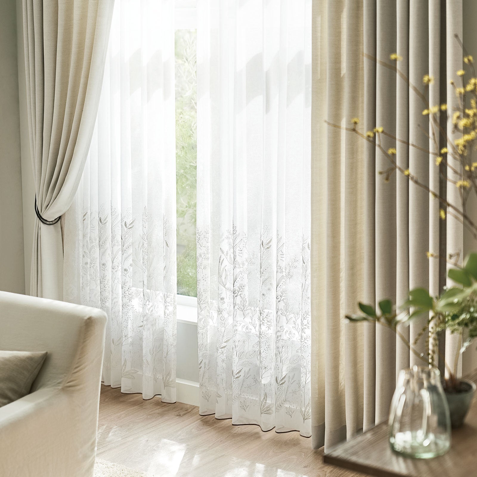 U-5001 Embroidery｜株式会社スミノエ インテリア プロダクツ（SUMINOE